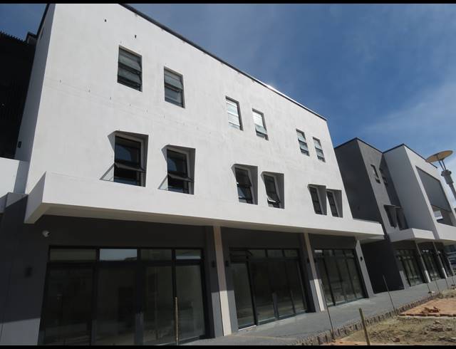 76.60M² MEDICAL SUITE TO LET IN PAARDEVLEI